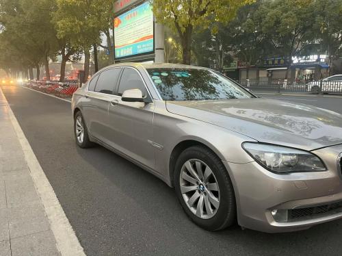 汽车一万公里贬值多少/汽车跑一万公里折旧费多少-第3张图片